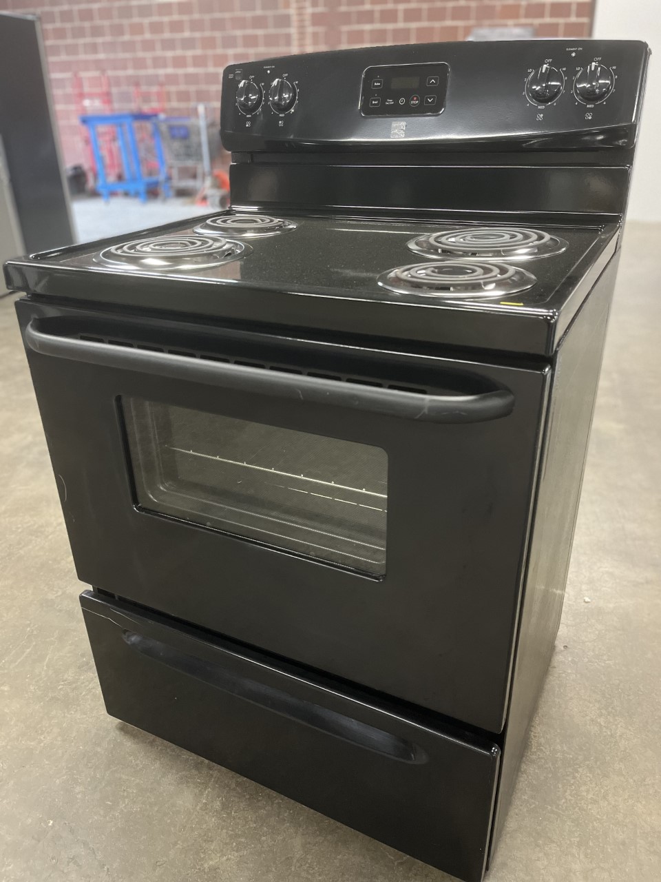 30 IN Electric Kenmore Range w
