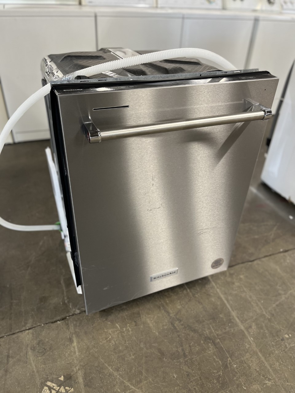 47 dBA Two-Rack Dishwasher in